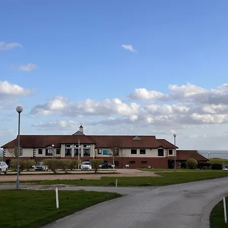 Max'S Woodland Lodge Bridlington Exterior photo