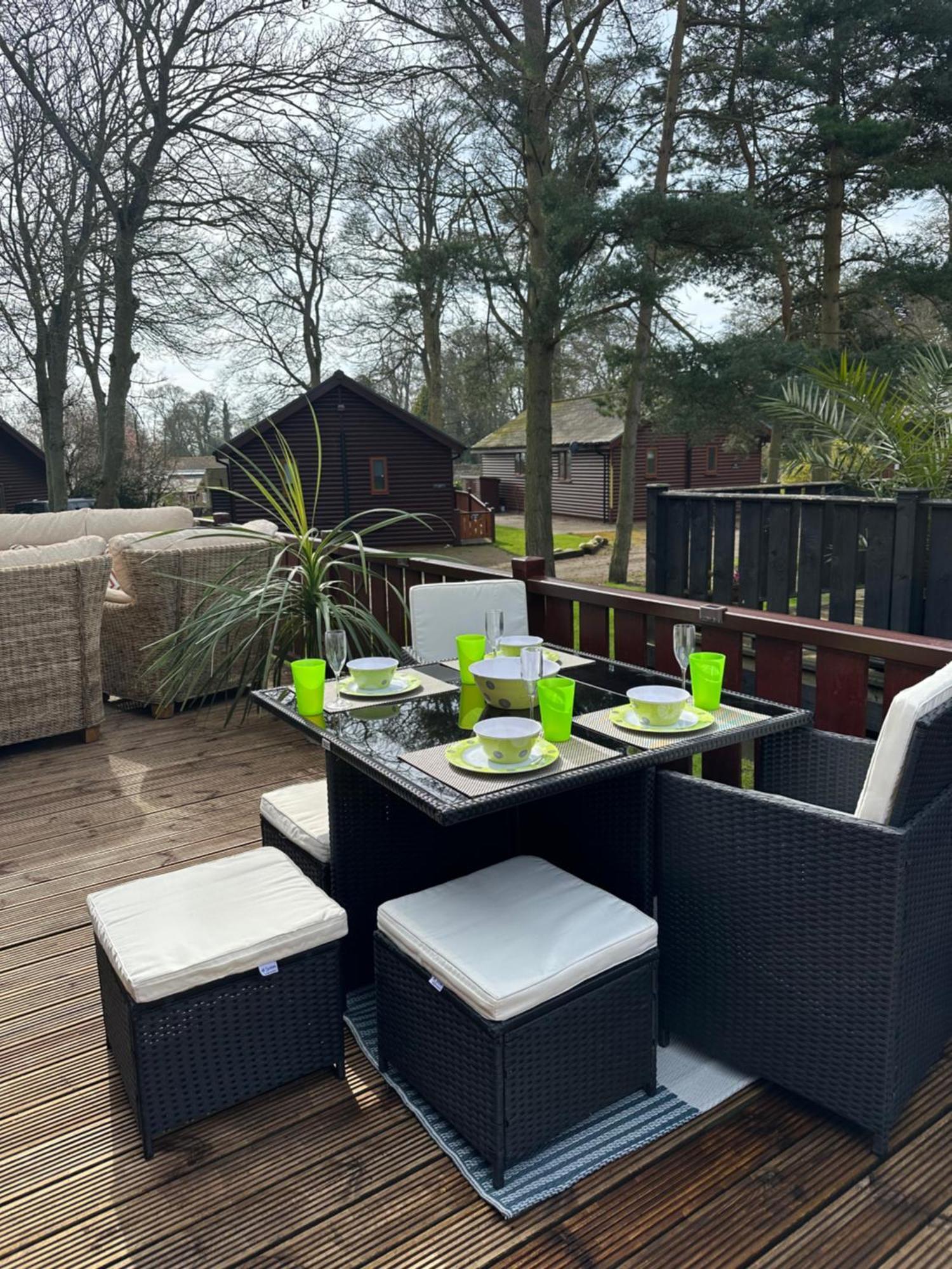 Max's Woodland Chalet *